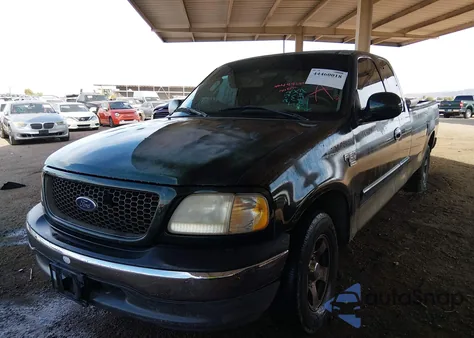 2002 Ford F-150 Lariat/Xl/Xlt z USA, uszkodzony, nr VIN 1FTRX17W72NB04347